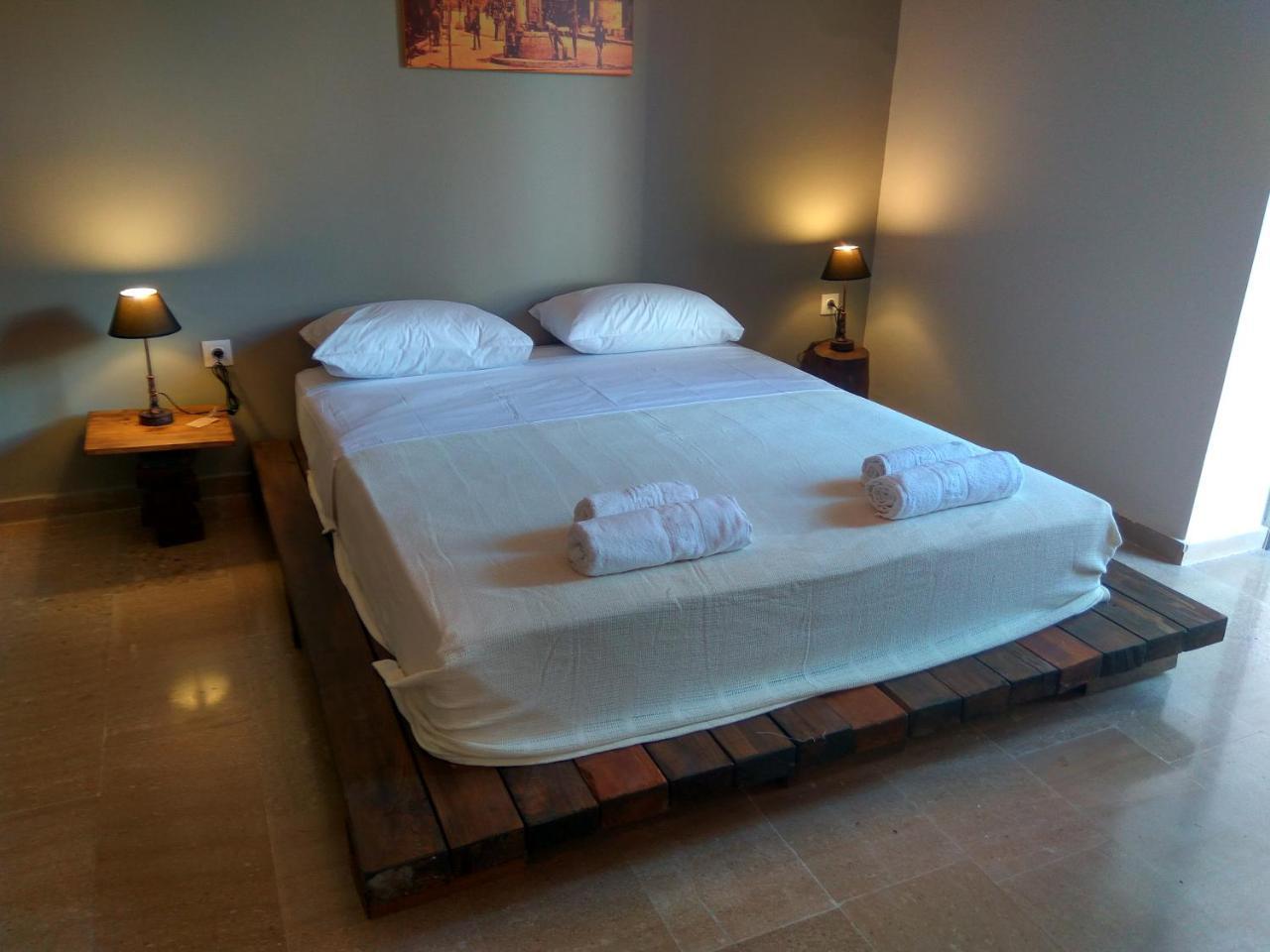 Lavender Apartment Kalamata Ngoại thất bức ảnh